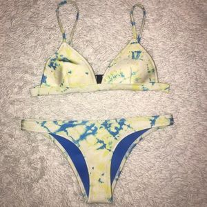 Tie dye TRIANGL bathing suit